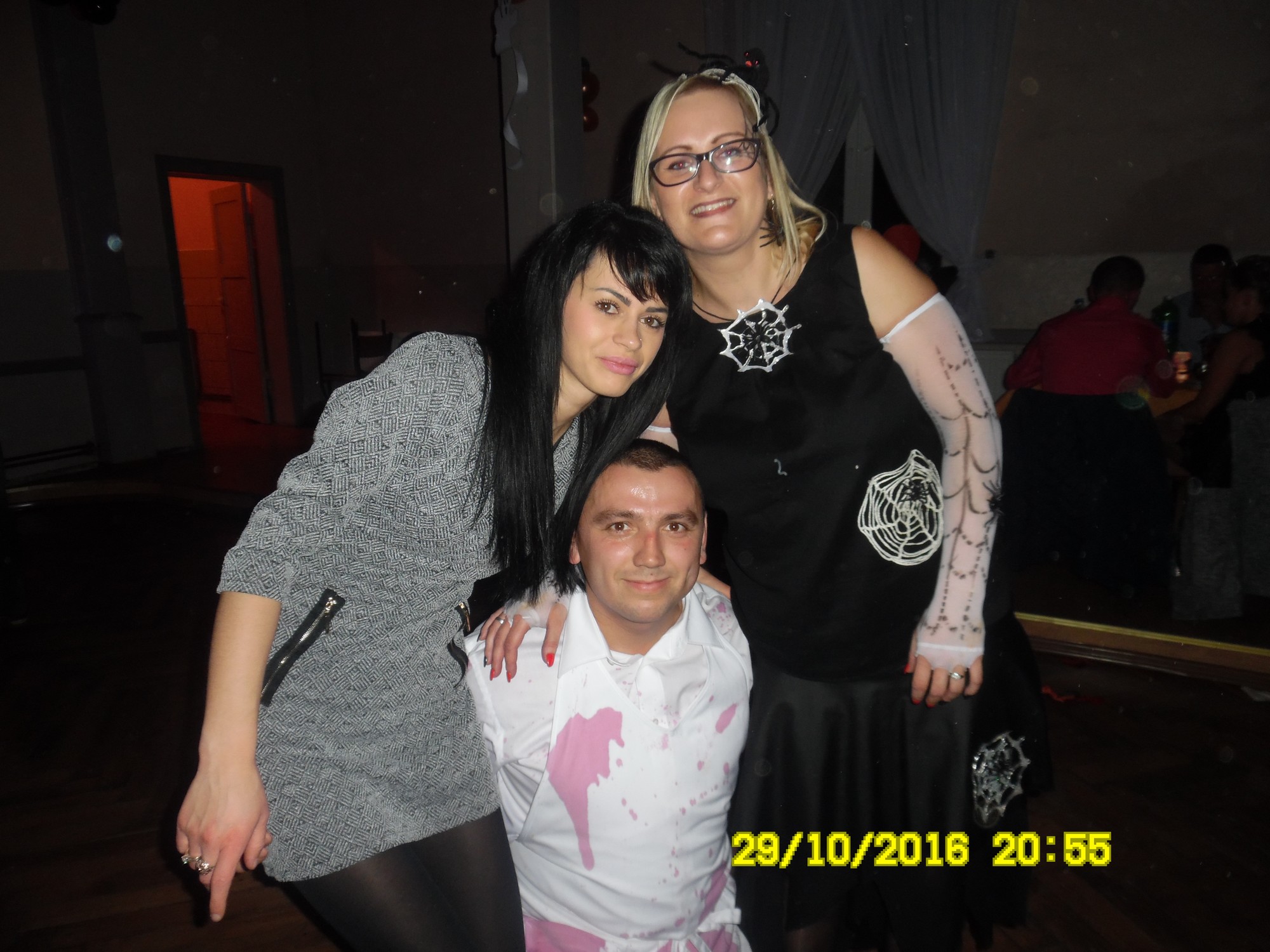 SAM_2700